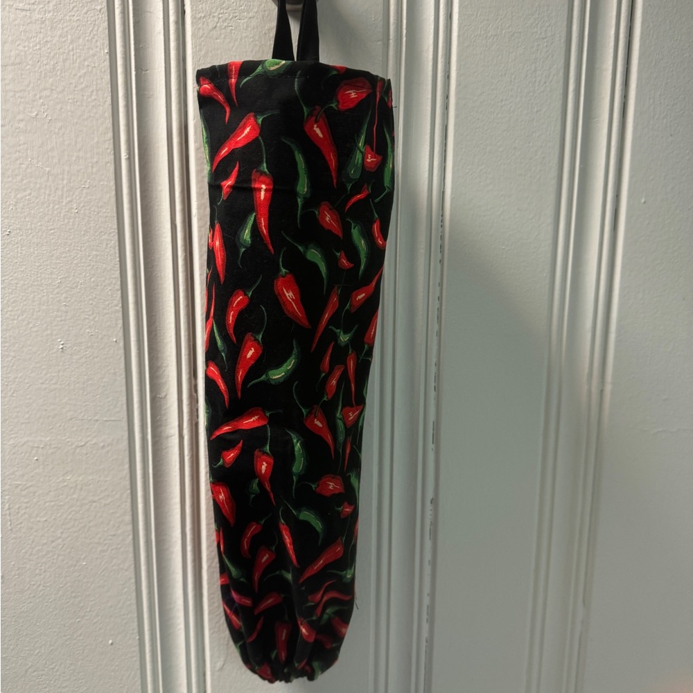 Chili Pepper Hanging Bag Organizer - Black & Red